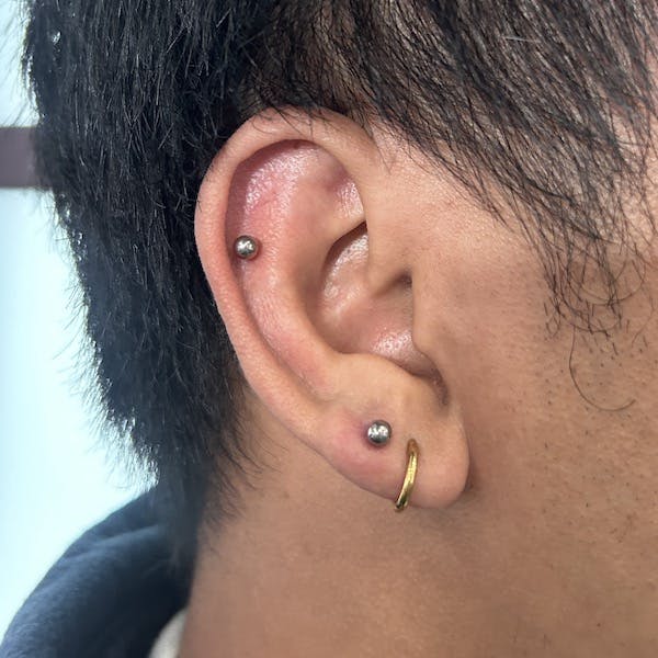 helix and lobe piercing by paola, fattys tattoos and piercings